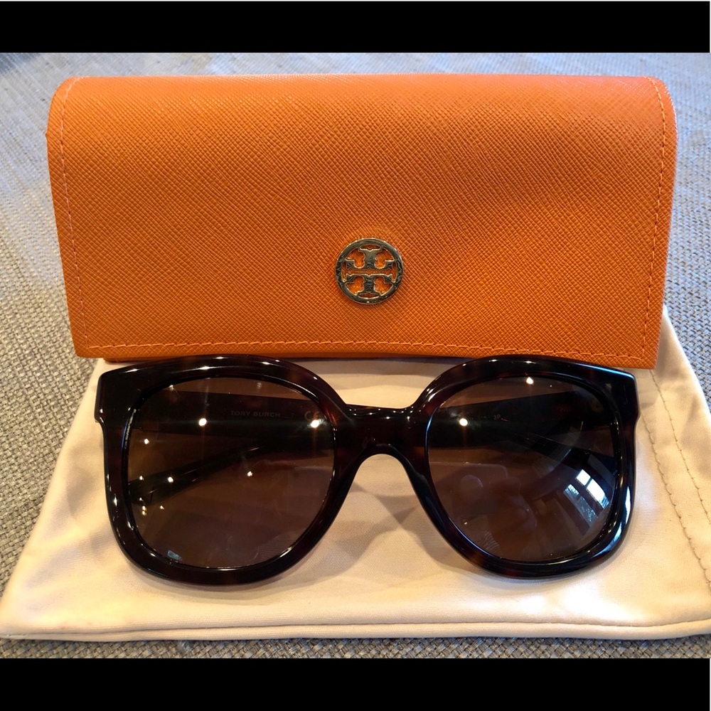 Tory Burch Sunglasses (TY7104)